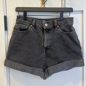 BDG High Waisted Mom Short Size 28